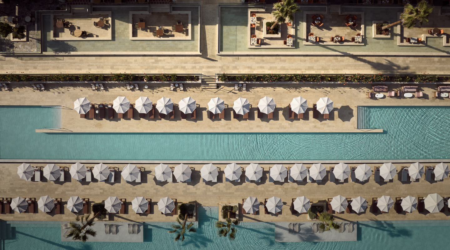 Steps going down into a pool